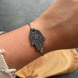 Luca & Danni Hamsa bracelet